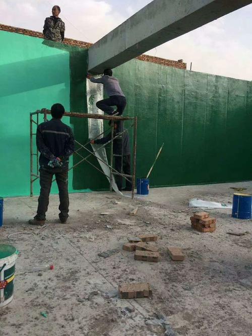 广州针对老旧车间地面普遍存在的起砂、裂缝问题